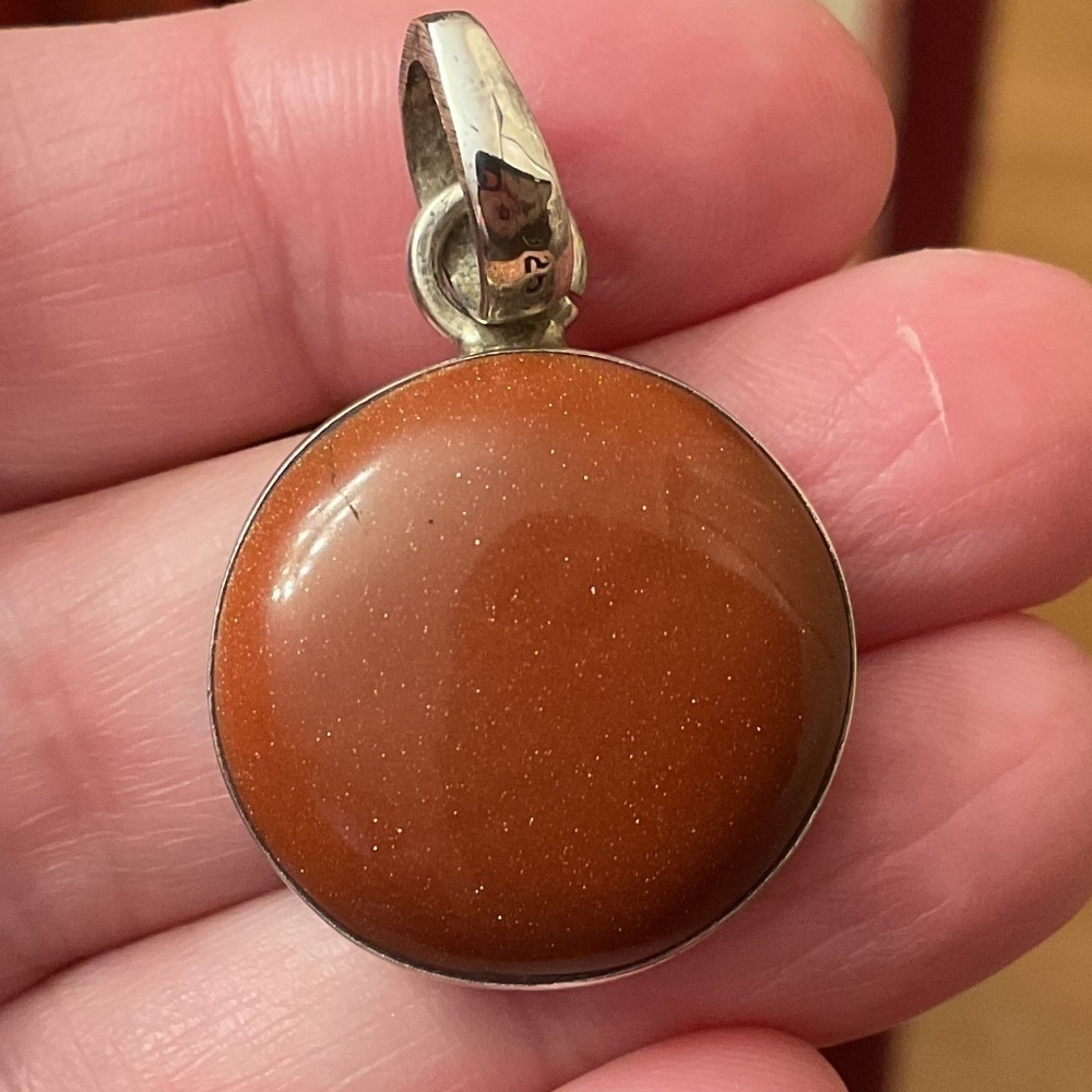 Sterling Silver 925 Gold stone Round Pendant